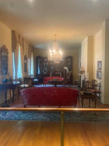 238206753 154084103533329 284813621780419406 n